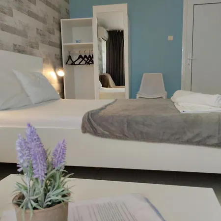 Affittacamere Simada Blue Golden Sands